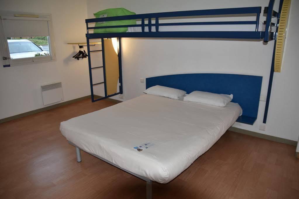 ibis budget Rochefort Buitenkant foto