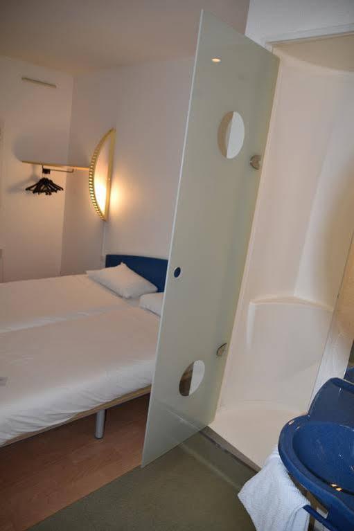 ibis budget Rochefort Buitenkant foto