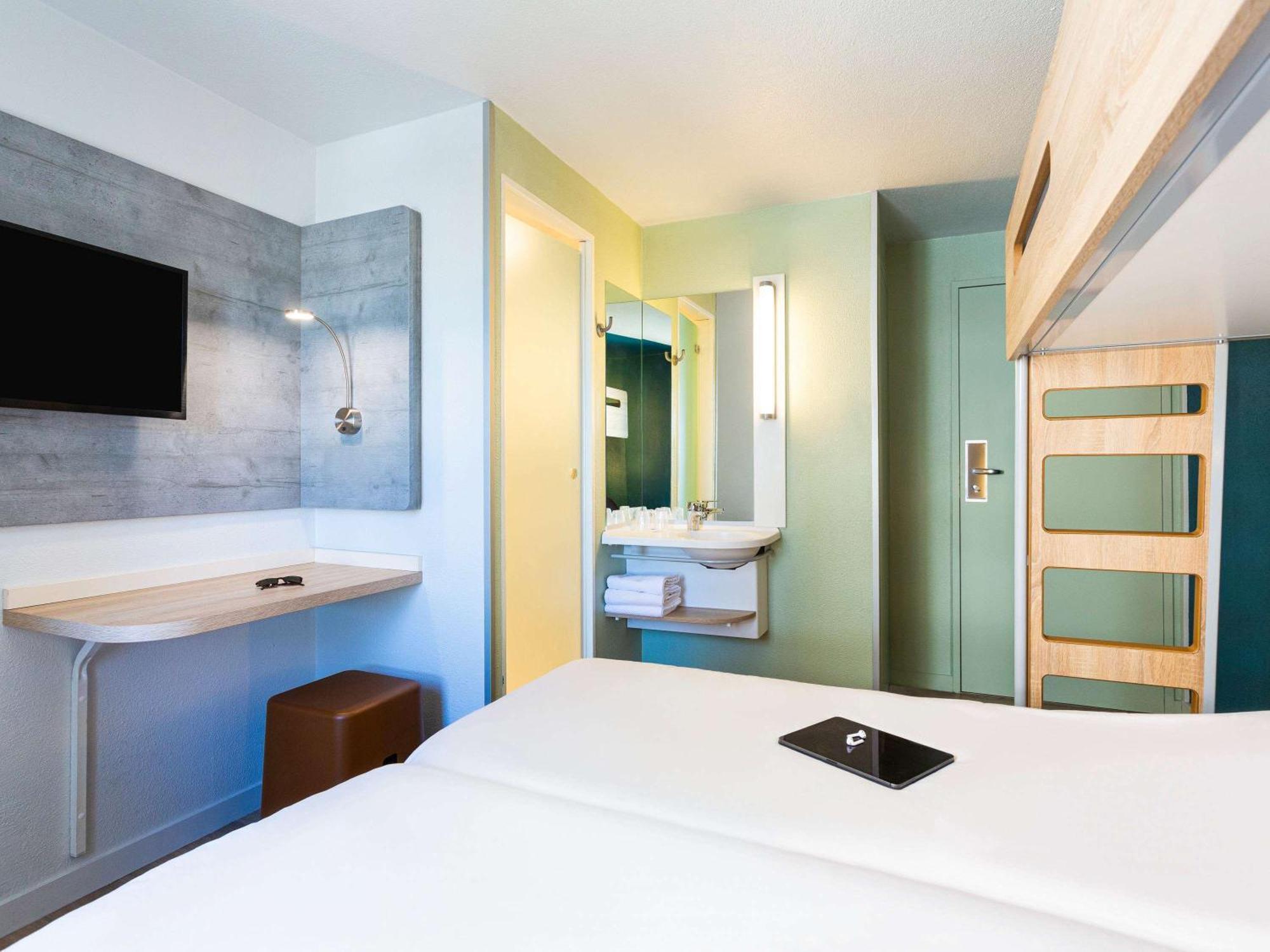 ibis budget Rochefort Buitenkant foto